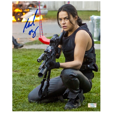 Michelle Rodriguez Autographed Resident Evil: Retribution Rain 8x10 Photo