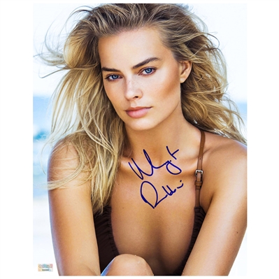 Margot Robbie Autographed Ocean View 11x14 Photo