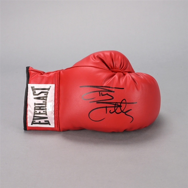 Lot Detail - Sylvester Stallone Autographed Rocky Everlast Boxing Glove