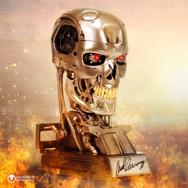 Arnold Schwarzenegger Autographed Terminator T-800 Endoskeleton 1:1 Scale Bust