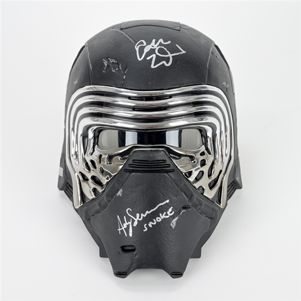 Adam Driver, Andy Serkis Autographed Star Wars Kylo Ren Voice Changing Mask Kylo Ren & Snoke! * ONLY ONE