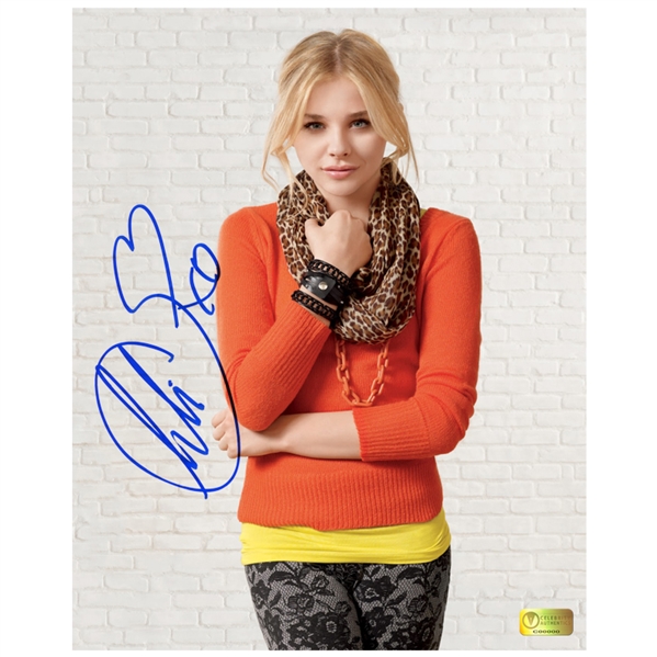 Chloe Grace Moretz Autographed 8×10 Studio Photo