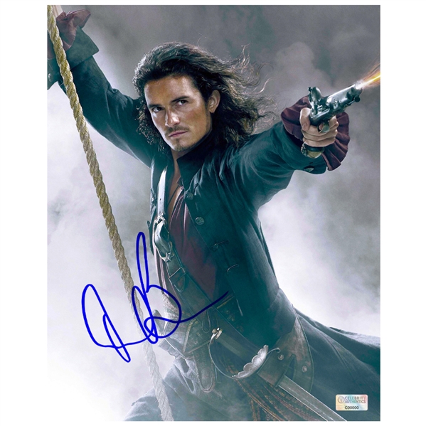 Orlando Bloom Autographed Pirates of the Caribbean: At Worlds End 8×10 Photo