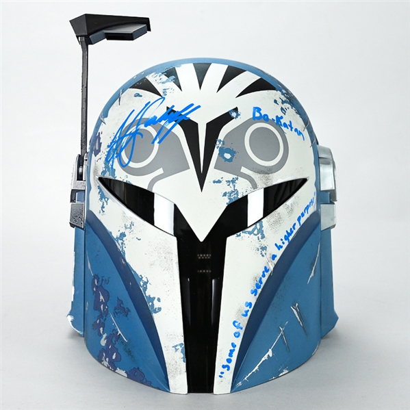  Katee Sackhoff Autographed Star Wars The Mandalorian The Black Series Bo Katan Kryze Premium Electronic Helmet