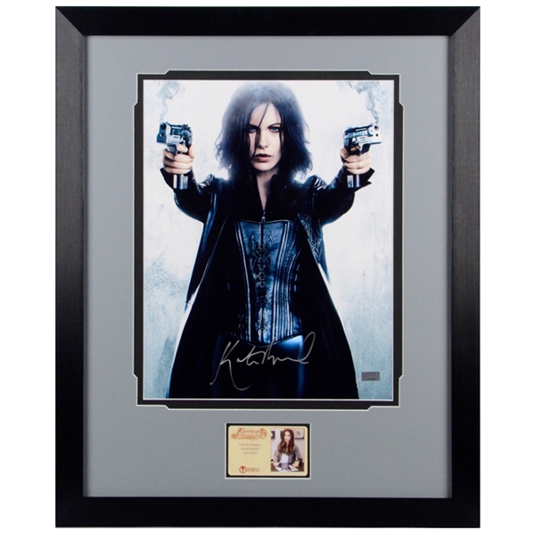 Kate Beckinsale Autographed Underworld: Awakening Selene 11x14 Framed Photo