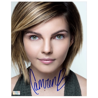 Camren Bicondova Autographed 8x10 Studio Photo