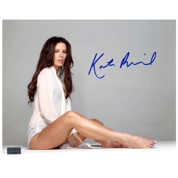 Kate Beckinsale Autographed 8×10 Studio Photo