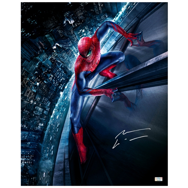 Andrew Garfield Autographed Amazing Spider-Man Cityscape 16×20 Photo