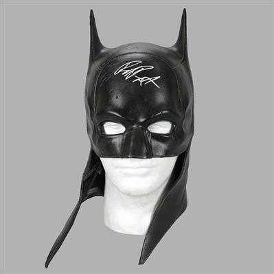 Robert Pattinson Autographed 2022 The Batman 1:1 Scale Prop Replica Cowl