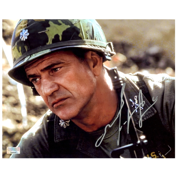 Mel Gibson Autographed 2002 We Were Soldier Hal Moore 8x10 Scene Photo