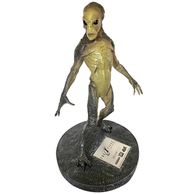 X-Files Fight the Future Alien 15" Maquette by Reel Images