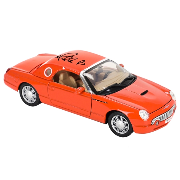 Halle Berry Autographed 2002 Die Another Day James Bond Ford Thunderbird 1/24 Scale