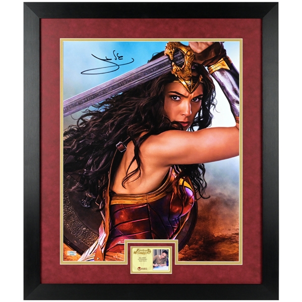 Gal Gadot Autographed 2017 Wonder Woman 16x20 Framed Photo
