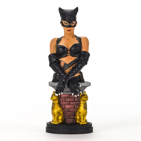 Halle Berry Autographed 2004 Catwoman Limited Edition Movie Mini-Bust