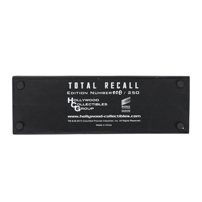 Kate Beckinsale Autographed HCG Total Recall 1:1 Scale Blaster with Lori Quaid Inscription