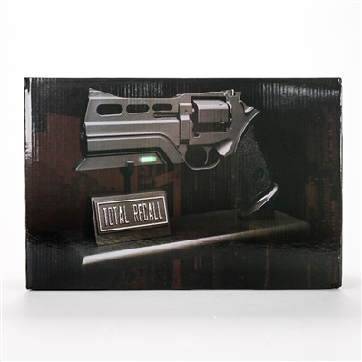 Kate Beckinsale Autographed HCG Total Recall 1:1 Scale Blaster with Lori Quaid Inscription