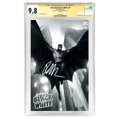 Robert Pattinson Autographed 2021 Batman Black & White #3 Joshua Middleton Cover CGC SS 9.8