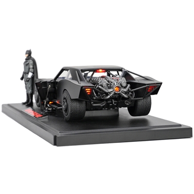 Robert Pattinson Autographed Jada 2022 The Batman 1:18 Scale Die-Cast Batmobile with 3.75 Figure