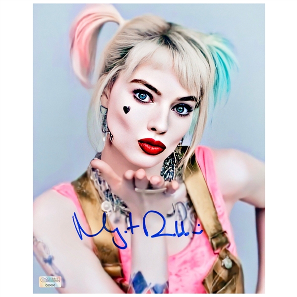 Margot Robbie Autographed Birds of Prey Harley Quinn 8×10 Close Up Photo