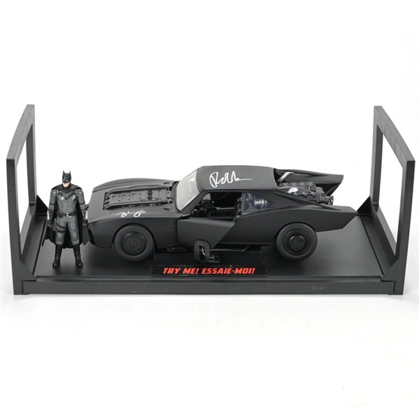 Robert Pattinson, Zoe Kravitz Autographed Jada 2022 The Batman 1:18 Scale Die-Cast Batmobile