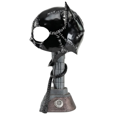Michelle Pfeiffer Autographed Batman Returns Catwoman 1:1 Exclusive Mask #/150