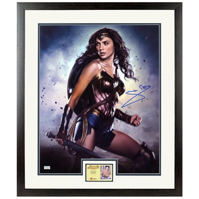 Gal Gadot Autographed 2016 Batman vs Superman Dawn of Justice 16x20 Photo