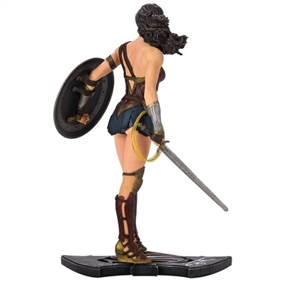 Gal Gadot Autographed DC Direct Batman vs Superman Dawn Of Justice Wonder Woman 12 Statue