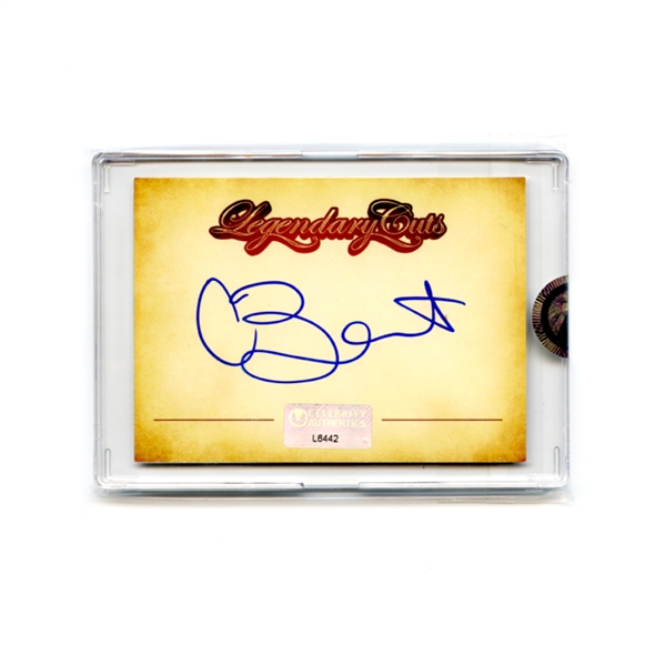 Chloe Bennet Autographed Legendary Cuts Signature Card