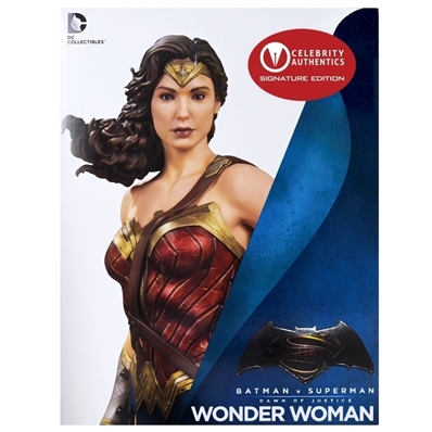 Gal Gadot Autographed DC Direct Batman vs Superman Dawn Of Justice Wonder Woman 12 Statue