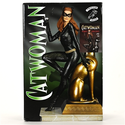 Julie Newmar Autographed Batman 66 Catwoman 12 Ruby Edition Statue